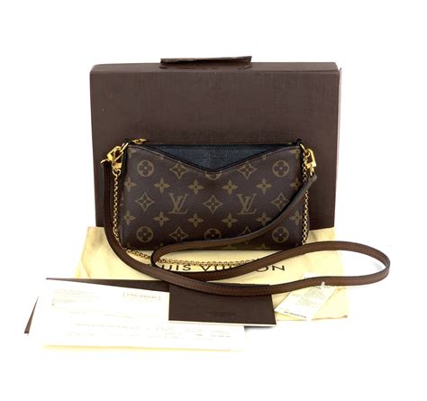 lv pallas clutch noir|pallas clutch louis vuitton.